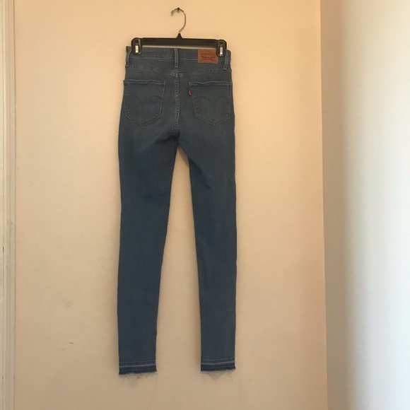 Levi Strauss high rise distressed skinny jean size 25 - Picture 2 of 3